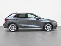 Usado Audi A3 S-Line 150 CV (110 kW) 2025 Gris / plata Berlina