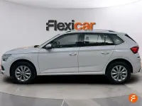 Usado Skoda Kamiq Ambition 110 CV (80 kW) 2021 Blanco SUV