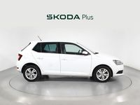 Usado Skoda Fabia Ambition 110 CV (80 kW) 2021 Blanco Berlina