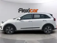 Usado Kia Niro 141 CV (103 kW) 2021 Blanco SUV