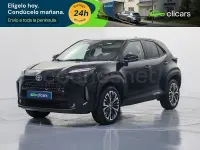 Używany Toyota Yaris Cross Active 116 KM (85 kW) 2022 Czarny SUV