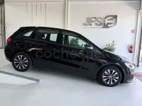 Usado Mercedes B180 116 CV (85 kW) 2020 Negro Utilitario