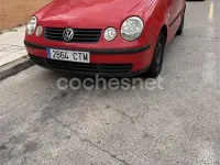 Käytetty VW Polo Trendline 75 HP (55 kW) 2004 Punainen Viistoperä