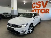 Usado VW Passat Sport 218 CV (160 kW) 2018 Blanco Berlina