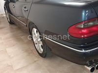 Usado Mercedes E270 Classic 177 CV (130 kW) 2005 Verde Berlina