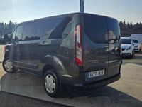 Usado Ford Transit Custom Trend 150 CV (110 kW) 2023 Blanco Familiar