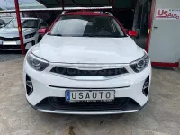 Usado Kia Stonic 84 CV (61 kW) 2023 Blanco SUV