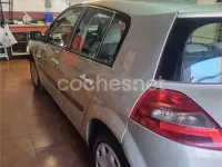 Usado Renault Mégane Authentique 105 CV (77 kW) 2006 Beige Berlina