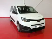 Usado Toyota Proace City City 100 CV (73 kW) 2021 Blanco Monovolumen