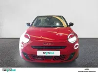 Nuevo Fiat 600 La Prima 110 CV (80 kW) 2026 Rojo SUV