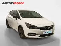 Usado Opel Astra Design & Tech 110 CV (80 kW) 2021 Blanco Berlina