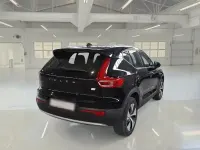 Usado Volvo XC40 Core 211 CV (155 kW) 2022 Negro SUV