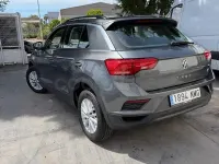 Usado VW T-Roc Advance 116 CV (85 kW) 2018 Gris / plata SUV