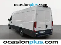 Begagnad Iveco Daily 156 HK (114 kW) 2023 Vit Kombi