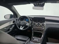 Usado Mercedes GLC300e 320 CV (235 kW) 2021 Gris / plata Coupe