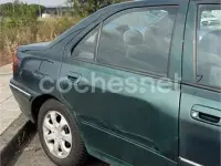 Usado Peugeot 406 135 CV (99 kW) 2000 Verde Berlina