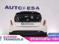 Usado Lancia Delta 120 CV (88 kW) 2010 Blanco Utilitario