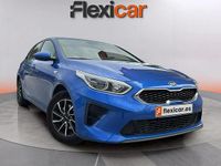 Begagnad Kia Ceed Plus 101 HK (74 kW) 2018 Blå Halvkombi