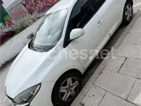 Usado Renault Mégane III Intens 95 CV (69 kW) 2015 Blanco Berlina