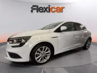 Usado Renault Mégane Bose Edition 110 CV (80 kW) 2017 Blanco Berlina