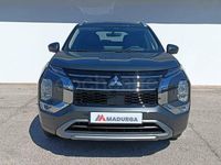 Nuevo Mitsubishi Outlander P-HEV 306 CV (225 kW) 2025 Gris / plata SUV