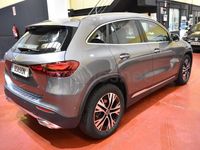 Usado Mercedes GLA200 150 CV (110 kW) 2024 Gris / plata SUV