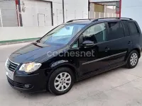 Usado VW Touran Edition 105 CV (77 kW) 2010 Negro Monovolumen