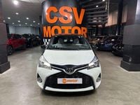 Usado Toyota Yaris Active 101 CV (74 kW) 2016 Blanco Berlina