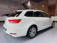 Usado Seat Leon Style 115 CV (84 kW) 2020 Blanco Familiar