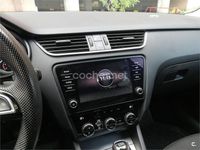 Usado Skoda Octavia 130 CV (95 kW) 2019 Blanco Familiar