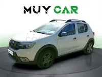 Usado Dacia Sandero Stepway 90 CV (66 kW) 2017 Blanco Berlina