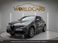 Usado Alfa Romeo Stelvio Sprint 190 CV (139 kW) 2021 Gris SUV