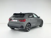 Usado Audi A1 Sportback 116 CV (85 kW) 2025 Gris / plata Utilitario