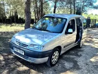 Usado Citroën e-Berlingo 90 CV (66 kW) 2009 Gris / plata Monovolumen
