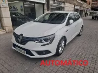 Usado Renault Mégane IV Bose Edition 130 CV (95 kW) 2018 Blanco Berlina
