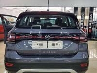 Usado VW T-Cross Advance 110 CV (80 kW) 2022 Gris SUV