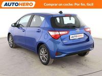 Usado Toyota Yaris Hybrid Active 99 CV (72 kW) 2017 Azul Utilitario