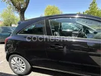 Usado Opel Corsa 80 CV (58 kW) 2009 Negro Utilitario