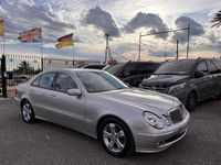 Usado Mercedes E220 Avantgarde 150 CV (110 kW) 2005 Gris / plata Berlina
