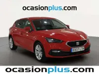 Usado Seat Leon Style 110 CV (80 kW) 2021 Rojo Utilitario