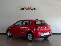 Usado Seat Ibiza Style 110 CV (80 kW) 2022 Rojo Utilitario