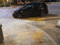 Usado Seat Altea 105 CV (77 kW) 2007 Negro Monovolumen