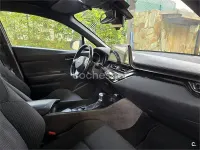 Usado Toyota C-HR Active 122 CV (89 kW) 2016 Gris / plata SUV