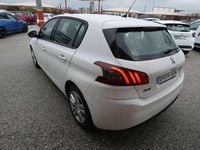 Usado Peugeot 308 Active 131 CV (96 kW) 2021 Blanco Utilitario