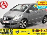Usado Mercedes A180 Elegance 109 CV (80 kW) 2009 Gris Monovolumen