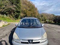 Usado Peugeot 807 143 CV (105 kW) 2007 Gris / plata Monovolumen