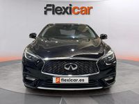 Usado Infiniti Q30 Premium 109 CV (80 kW) 2016 Negro Utilitario