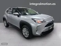 Usado Toyota Yaris Cross Business Edition 116 CV (85 kW) 2025 Plateado SUV
