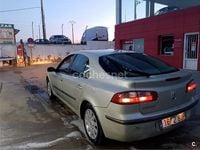 Usado Renault Laguna II Authentique 110 CV (80 kW) 2001 Gris / plata Berlina