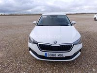 Usado Skoda Scala Style 110 CV (80 kW) 2023 Blanco Utilitario